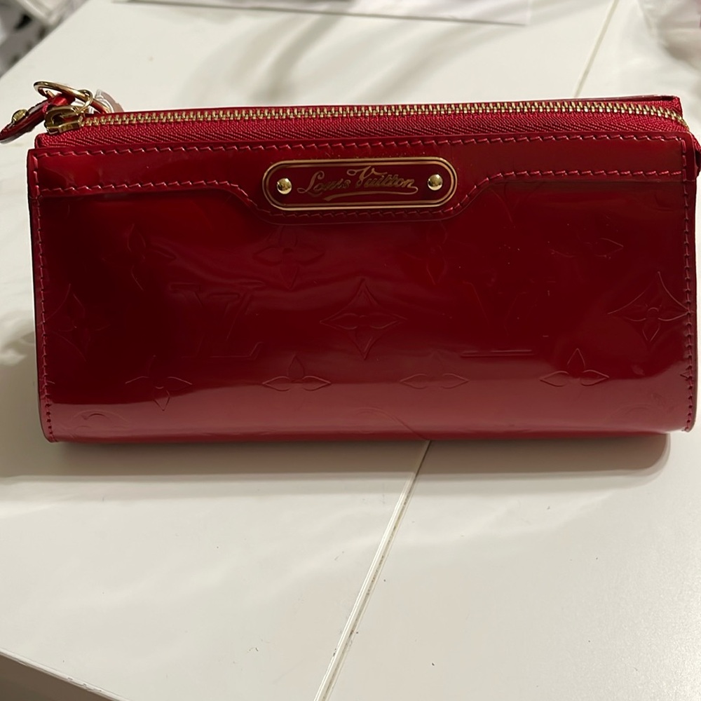 Authentic Louis Vuitton Pomme D’amor pouch/case